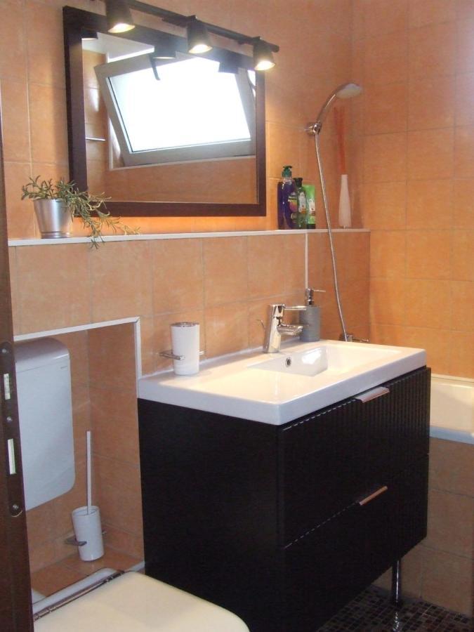 Family Retreat Politehnica Park Apartment Bucharest Luaran gambar