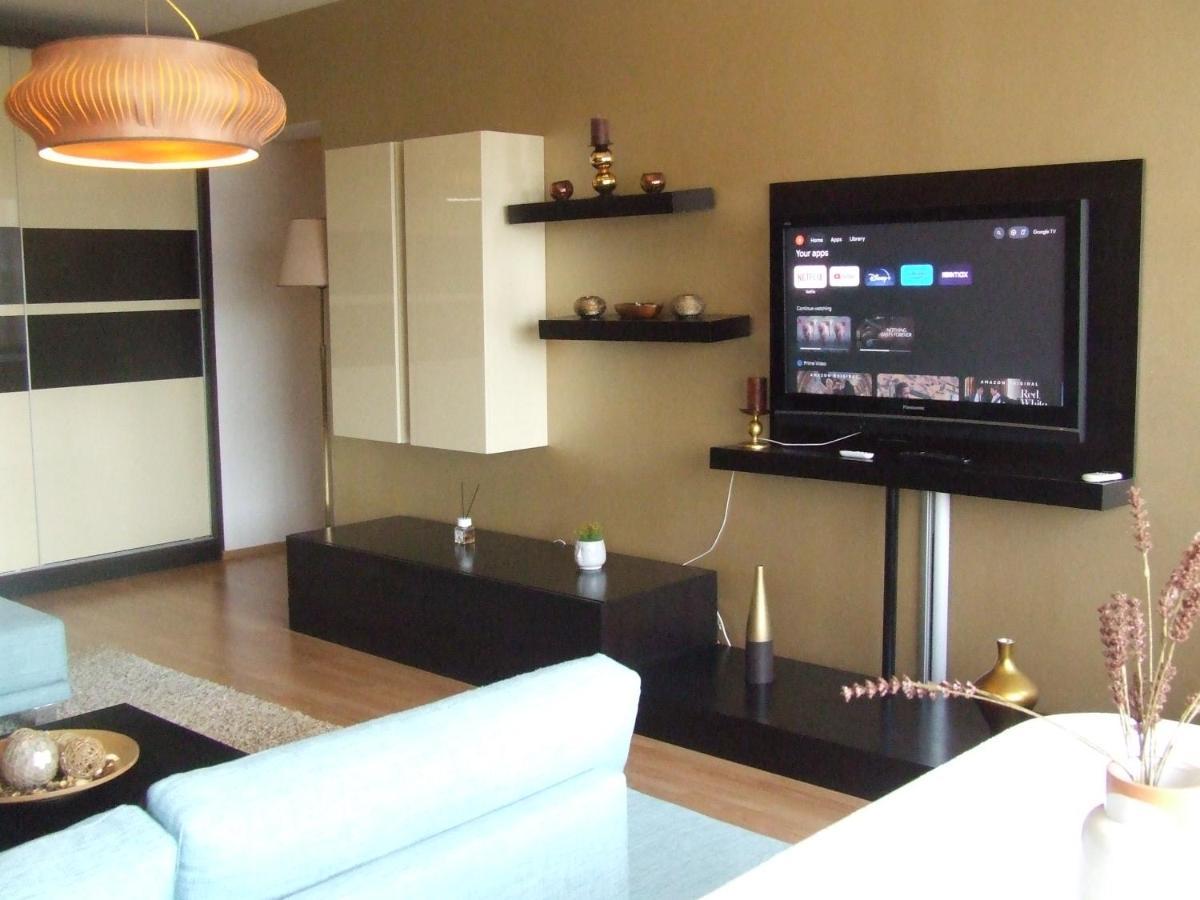 Family Retreat Politehnica Park Apartment Bucharest Luaran gambar