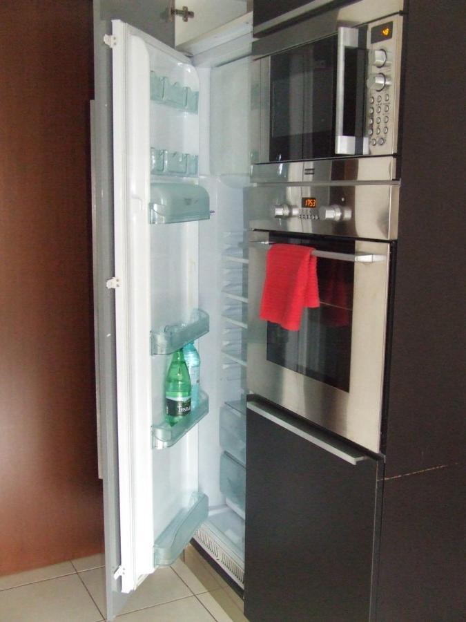 Family Retreat Politehnica Park Apartment Bucharest Luaran gambar