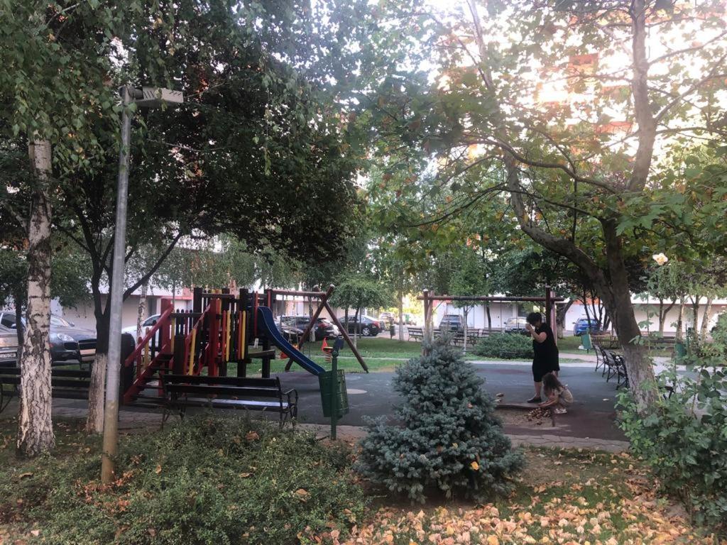 Family Retreat Politehnica Park Apartment Bucharest Luaran gambar